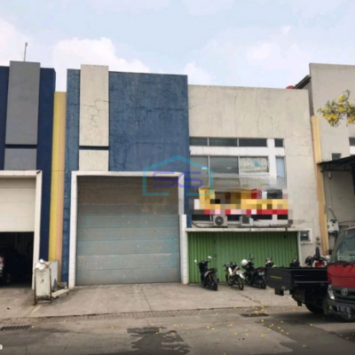 Disewakan Gudang Lokasi Strategis di Cakung Jakarta Timur Luas Bangunan 432m2