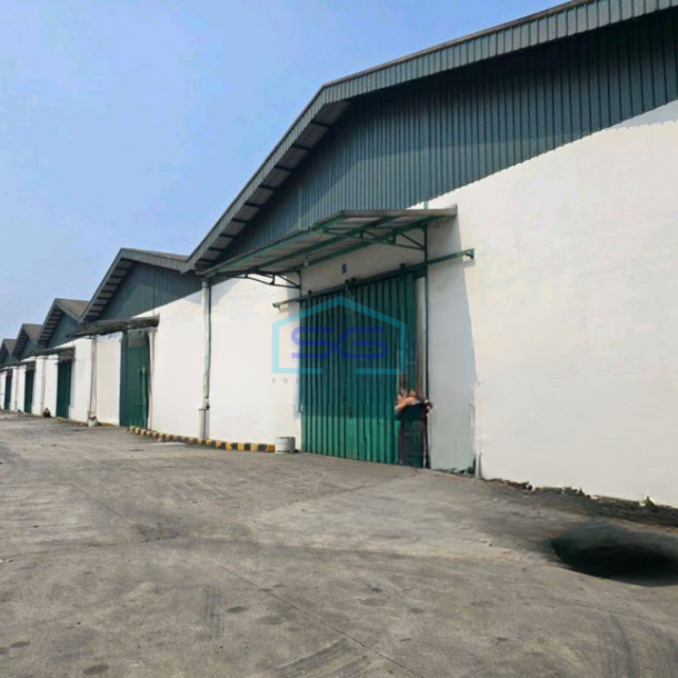 Disewakan Gudang di Kawasan Industri Jatake Tangerang Luas Tanah 2400 m²-1