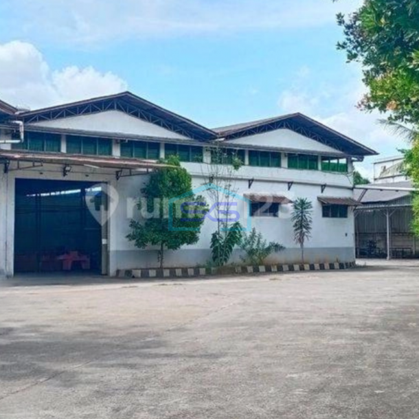 Disewakan Gudang di Pasar Kemis Tangerang Luas Bangunan 3000 m²-1