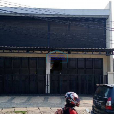 Disewa Ruko Bagus Cocok Untuk Minimarket,Usaha, Dll di Pinggir Jalan Hasyim Ashari Cipondoh Tangerang