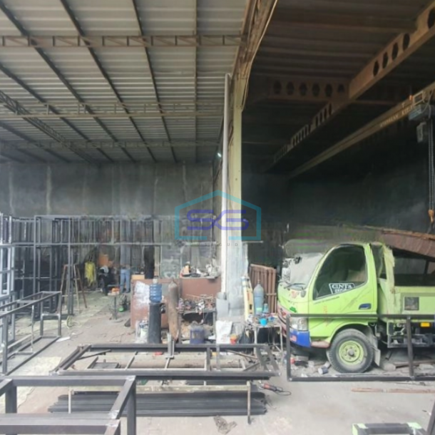 Dijual Gudang Luas Bangunan 500 m² di Cengkareng Jakarta Barat-1