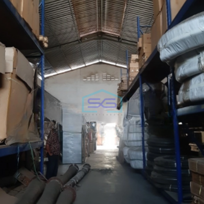 Dijual Gudang Akses Container Luas Bangunan  405 m² di Cengkareng Jakarta Barat-3