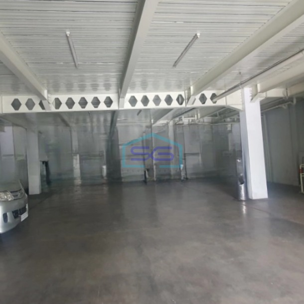 Dijual Gedung Kantor Luas Bangunan  2200 m² di Pluit Jakarta Utara-5