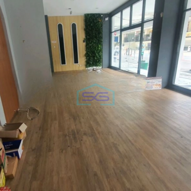 Disewakan Ruko Luas Bangunan  500 m² d Grogol Jakarta Barat-4