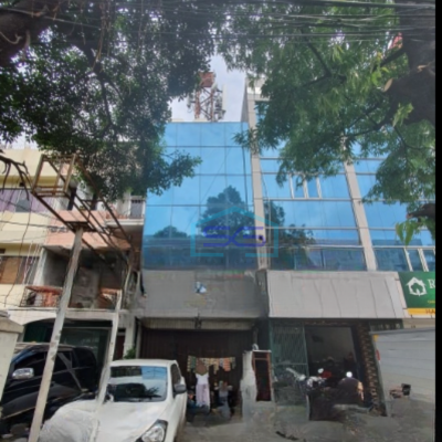 Disewakan Ruko Luas Bangunan  210 m² 3 Lantai di Tepi Jalan Raya Cideng Jakarta Pusat