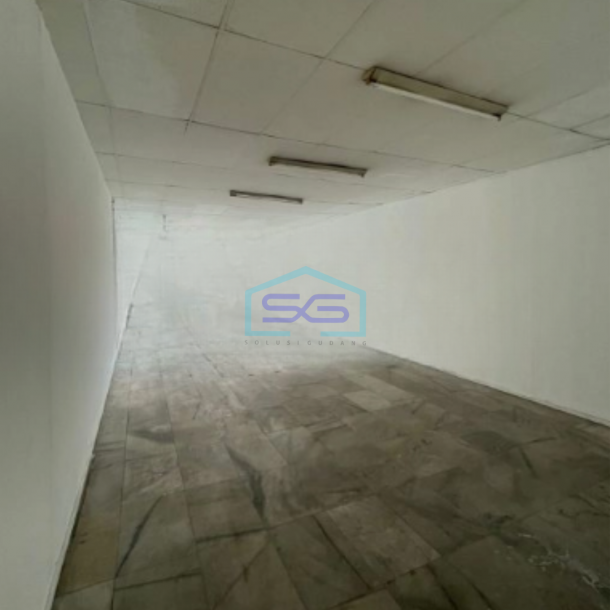 Disewakan Cepat Ruko Siap Pakai Luas Bangunan 300 m² di Pluit Jakarta Utara-3