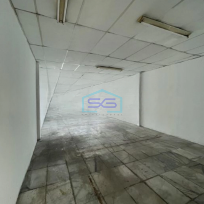 Disewakan Cepat Ruko Siap Pakai Luas Bangunan 300 m² di Pluit Jakarta Utara