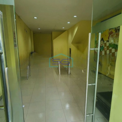 Disewakan Ruko Luas Bangunan 160 m² di Jalan Raya Pluit Jakarta Utara