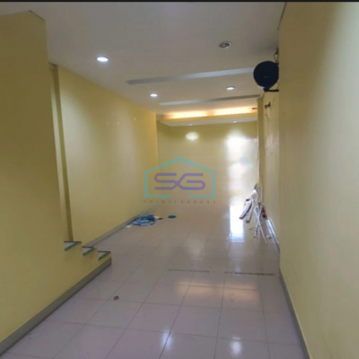 Disewakan Ruko Luas Bangunan 160 m² di Jalan Raya Pluit Jakarta Utara