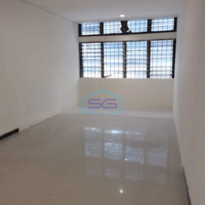 Disewakan Ruko 3 Lantai Luas Bangunan 180 m² di Tambora Jakarta Barat-4