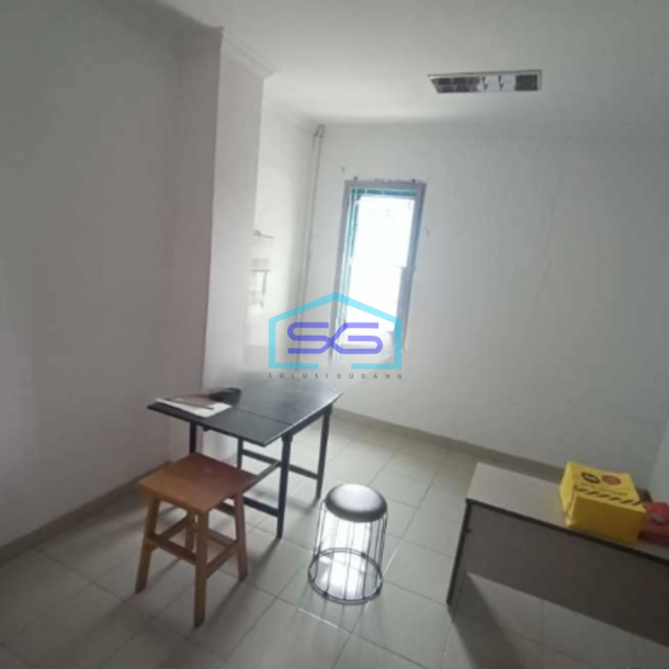Disewakan Ruko di Tamansari Jakarta Barat Luas Bangunan 390 m²-1