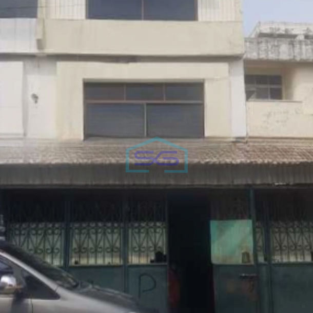 Disewakan Ruko 3 Lantai Luas Bangunan  300 m² di Pluit Jakarta Utara-4