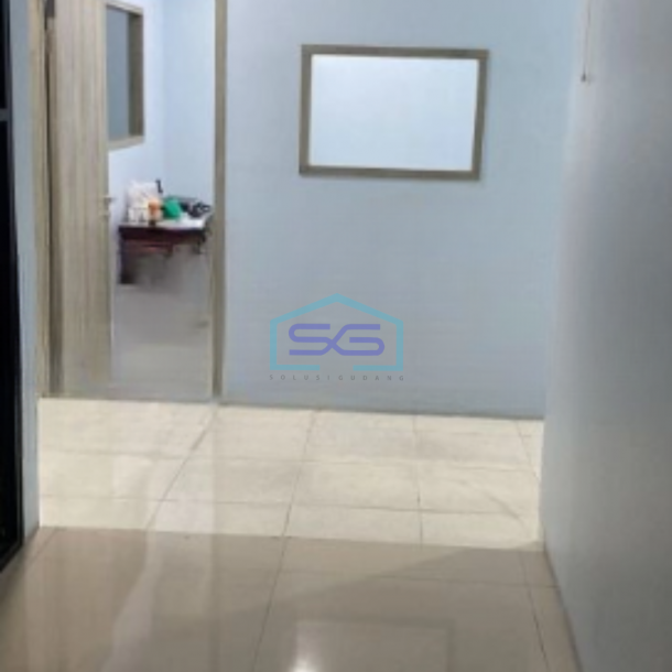 Disewakan Ruko 3 Lantai Luas Banguanan  540 m² di Pluit Jakarta Utara-1