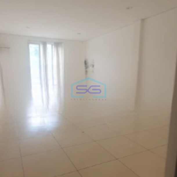 Disewakan Ruko 3 Lantai Luas Bangunan  205 m² di Pluit Jakarta Utara-2