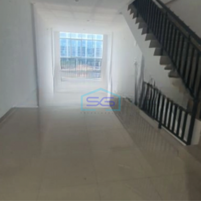 Disewakan Ruko Luas Bangunan  300 m² di Jalan Utama Pantai Indah Kapuk Jakarta Utara