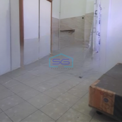 Disewaakan Ruko Luas Bangunan  180 m² di Tambora Jakarta Barat