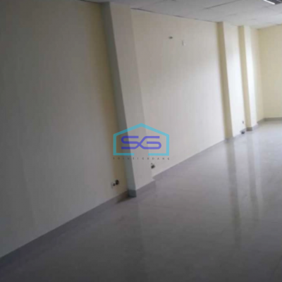Disewakan Ruko Luas Bangunan 300 m² di Cideng Jakarta Pusat
