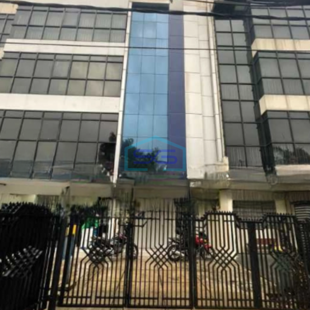 Disewakan Ruko Luas Bangunan 300 m² di Cideng Jakarta Pusat-2