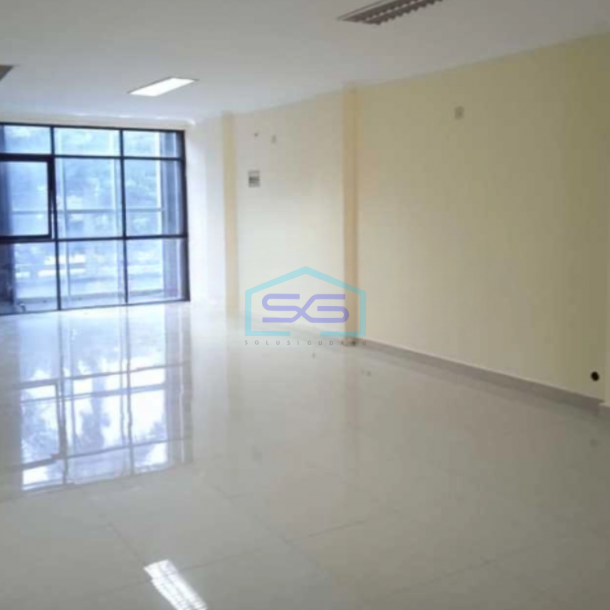 Disewakan Ruko Luas Bangunan 300 m² di Cideng Jakarta Pusat-1