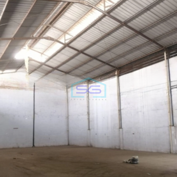Disewakan Gudang Luas Bangunan  5000 m² di Dadap Tangerang Lokasi Strategis-1
