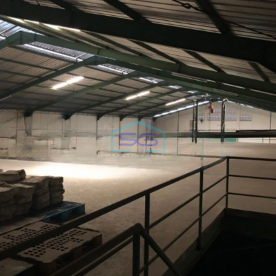 Disewakan Gudang Akses Container di Kosambi Tangerang Luas Bangunan 2618 m²