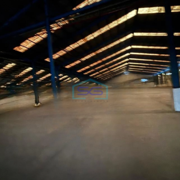 Disewakan Gudang Ada Loading Dock Luas Bangunan 5920 m² di Cikarang Bekasi-2