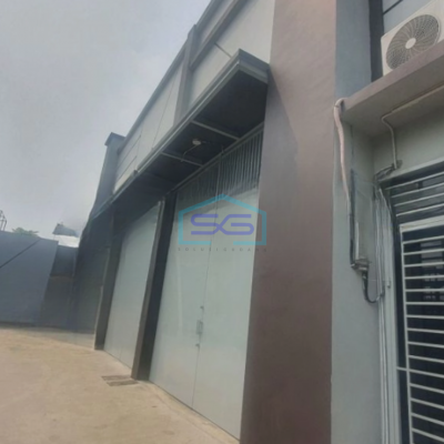 Disewakan Gudang Luas Bangunan  600 m² Ada Kantor di Cengkareng Jakarta Barat