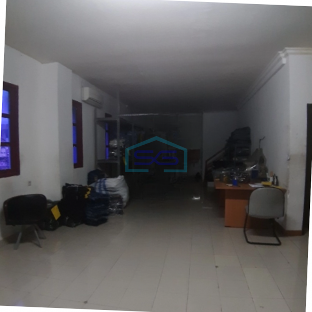 Dijual Ruko Luas Bangunan  250 m² di Pluit Jakarta Utara-2