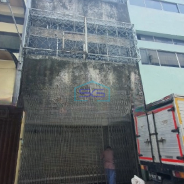 Dijual Ruko 3 Lantai Luas Bangunan 170 m² di Penjaringan Jakarta Utara-2