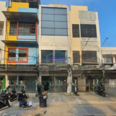 Disewakan Ruko Luas Bangunan  200 m² di Grogol Jakarta Barat