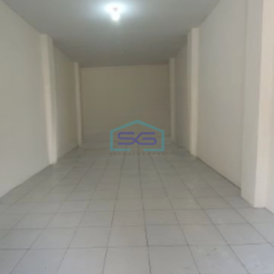 Disewakan Ruko Luas Bangunan 250 m² di Bandengan Jakarta Utara