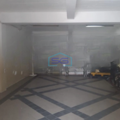 Disewakan Ruko Depan Jalan Raya Teluk Gong Jakarta Barat Luas Bangunan  150 m²