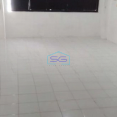 Disewakan Ruko Siap Pakai Luas Bangunan  240 m² di Teluk Gong Jakarta Utara