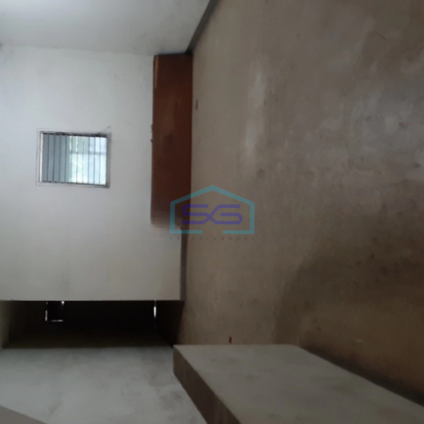 Disewakan Ruko Luas Bangunan  212 m² di Teluk Gong Jakarta Utara di Pinggir Jalan Raya-2