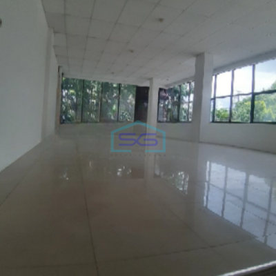 Disewakan Ruko Luas Bangunan  400 m² di Jembatan Tiga Jakarta Utara
