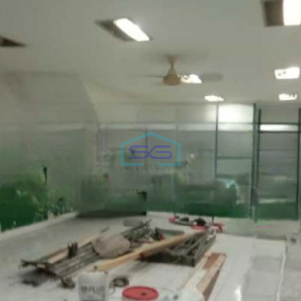 Disewakan Ruko Luas Bangunan  750 m² di Bandengan Jakarta Utara-2