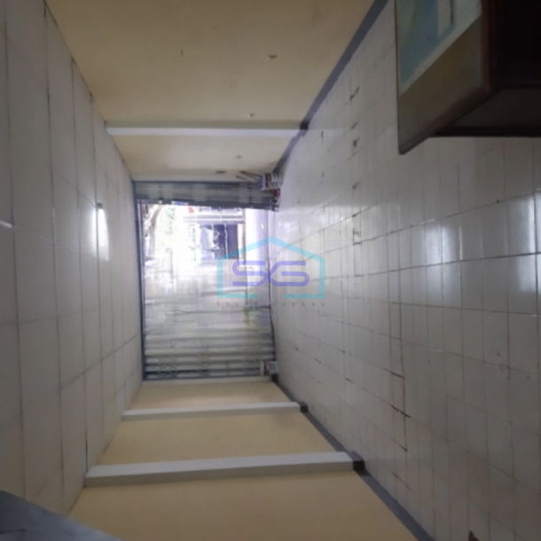 Disewakan Ruko Luas Bangunan  204 m² Lokasi Strategis di Teluk Gong Jakarta Utara-3