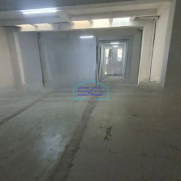Disewakan Gudang Luas Bangunan  636 m² di Tambora Jakarta Barat-2