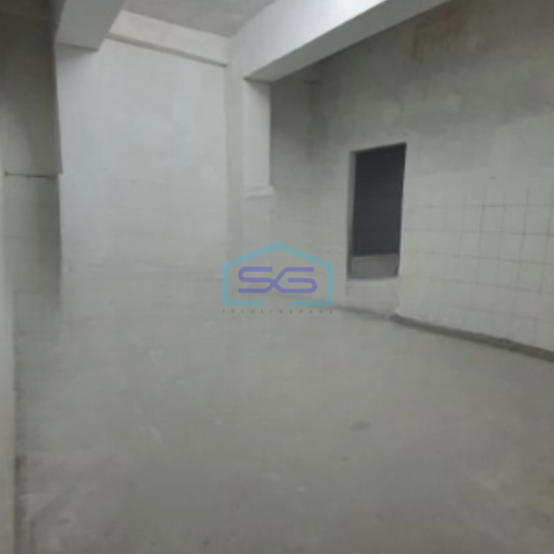 Disewakan Gudang Luas Bangunan  636 m² di Tambora Jakarta Barat-1