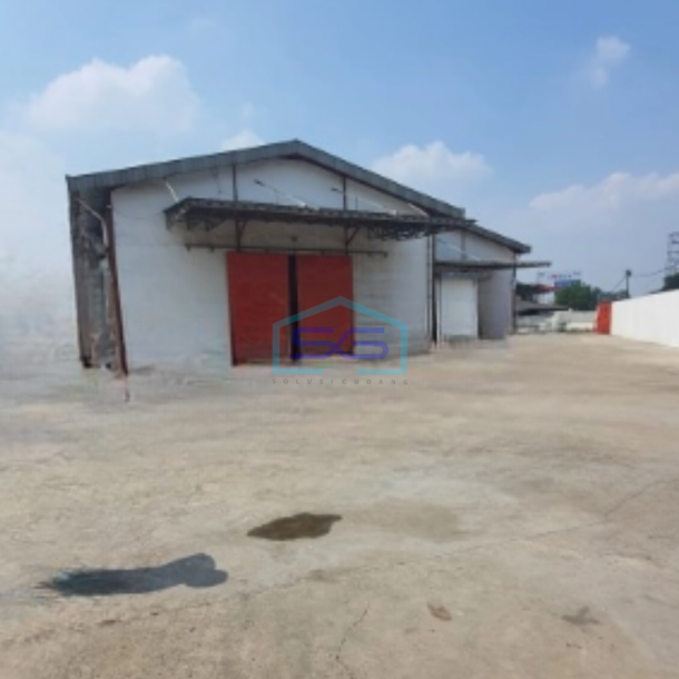 Disewakan Gudang Luas Bangunan 2000 m² di Pluit Jakarta Utara-2