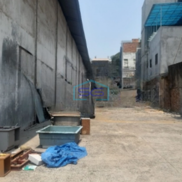 Disewakan Gudang Dan Kantor Luas Tanah 1800 m2 Kondisi Bagus di Pluit Jakarta Utara-2