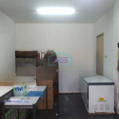 Dijual Ruko Gandeng Luas Tanah 800 m² di Tamansari Jakarta Barat-2