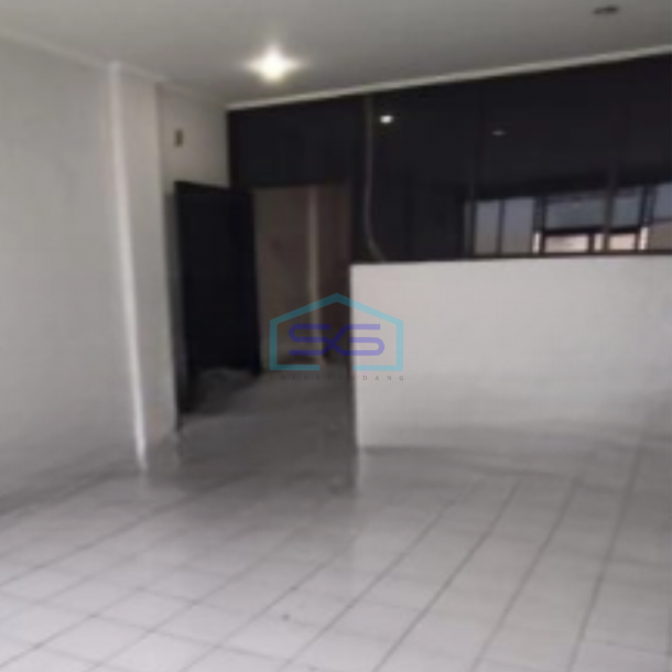Dijual Ruko di Pluit Jakarta Utara Luas Bangunan  240 m²-1