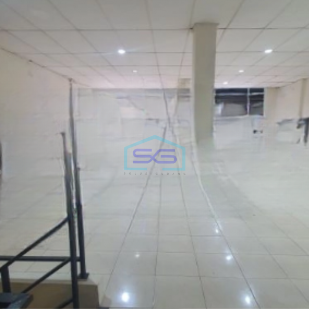 Dijual Cepat Ruko di Penjaringan Jakarta Utara Luas Bangunan  500 m²-1