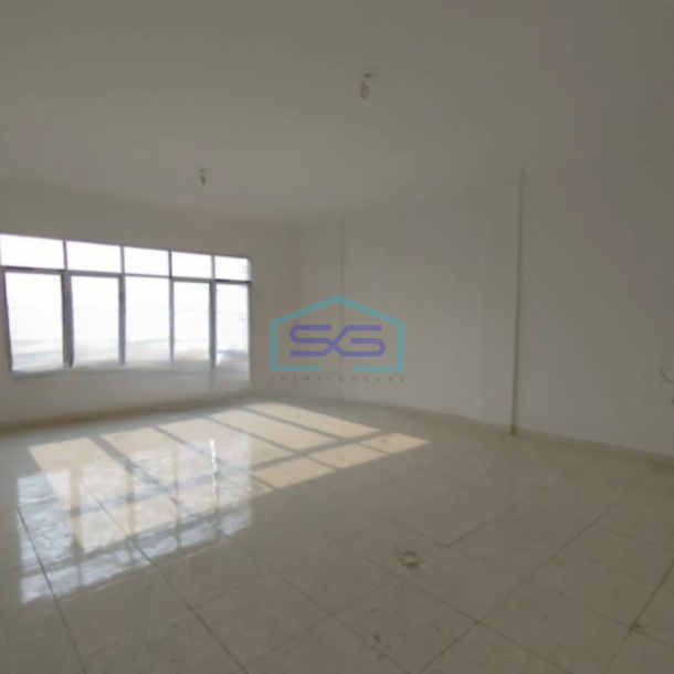 Dijual Ruko 3 Lantai Luas Bangunan 180 m² di Muara Karang Jakarta Utara-2