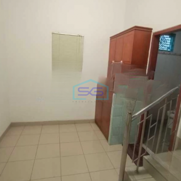 Dijual Ruko Luas Tanah 119 m² di Tamansari Jakarta Barat-1