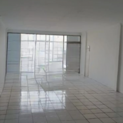 Disewakan Ruko 3 Lantai Luas Bangunan   240 m² di Bandengan Jakarta Utara Sudah di Renovasi