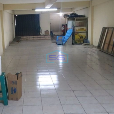 Disewakan Ruko di Jalan Raya Pluit Jakarta Utara Luas Tanah  165 m²