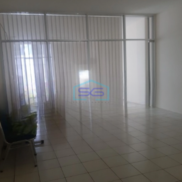 Disewakan Ruko Luas Tanah  153 m² di Grogol Jakarta Barat-1