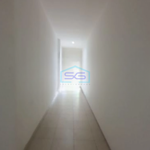 Disewakan Ruko Area Parkir Luas Lokasi Pluit Jakarta Utara-3